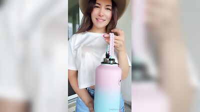 Голая Alinity